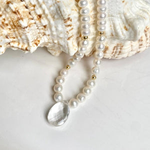 PEARL NECKLACE - GODIVA
