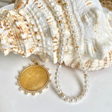 Load image into Gallery viewer, PEARL NECKLACE WITH COIN - VICTORIA
