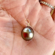 Load image into Gallery viewer, TAHITIAN PEARL CHARM
