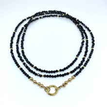 Load image into Gallery viewer, BLACK SPINEL NEKLACE - MAKEDA
