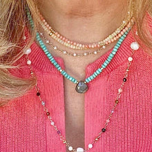 Load image into Gallery viewer, Tiny shell beads necklace
