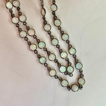 Load image into Gallery viewer, OPAL DISC NECKLACE - FILOMENA
