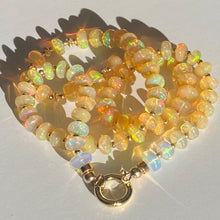 Load image into Gallery viewer, Opal beads necklace
