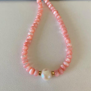 Mother of Pearl Necklace - Pinkie