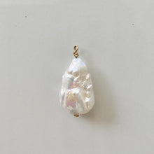 Load image into Gallery viewer, Pearl charms
