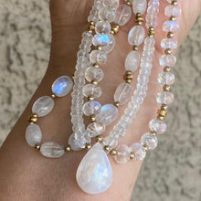 Load image into Gallery viewer, Moonstone necklace with large moonstone drop
