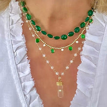 Load image into Gallery viewer, Green drop gold beads shaker necklace
