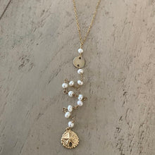 Load image into Gallery viewer, GOLD CHAIN AND PEARL NECKLACE - SANDY
