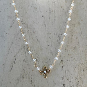 CRYSTAL FLOWER NECKLACE - FLOR