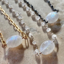 Load image into Gallery viewer, Moonstone Necklace - Glow
