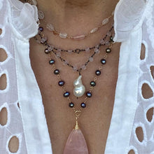 Load image into Gallery viewer, Rose Quartz Necklace - Dora
