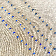 Load image into Gallery viewer, TINY BEDS NECKLACE - DINA
