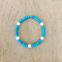 Load image into Gallery viewer, TURQUOISE BEADS WITH PEARL
