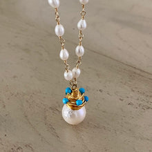 Load image into Gallery viewer, PEARL NECKLACE - ANYA

