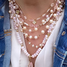 Load image into Gallery viewer, ROSE QUARTZ PEARL NECKLACE - LEYA
