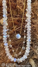 Load and play video in Gallery viewer, MOONSTONE NECKLACE - GLOW
