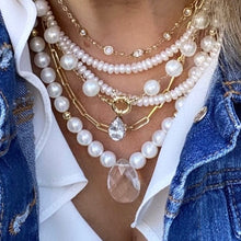 Load image into Gallery viewer, PEARL NECKLACE - GRACE
