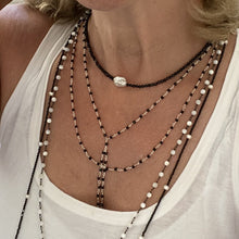 Load image into Gallery viewer, BLACK SPINEL SILVER NECKLACE - BLACK WIDOW
