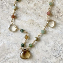 Load image into Gallery viewer, GOLD NECKLACE WITH QUARTZ - ANGELINA
