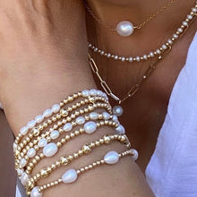 Load image into Gallery viewer, GOLD BEADS STACK WITH PEARL - SITGES

