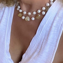 Load image into Gallery viewer, CITRINE AND PEARL NECKLACE - SOLE
