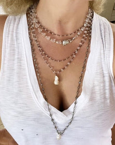 LABRADORITE NECKLACE WITH BAROQUE PEARL - STROMBOLI