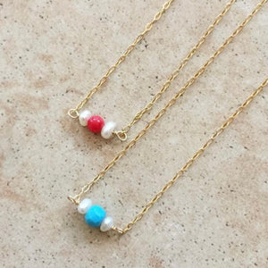 GOLD NECKLACE WITH GEMSTONE - KIRA