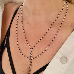 BLACK SPINEL SILVER NECKLACE - BLACK WIDOW