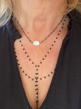 Load image into Gallery viewer, BLACK SPINEL SILVER NECKLACE - BLACK WIDOW
